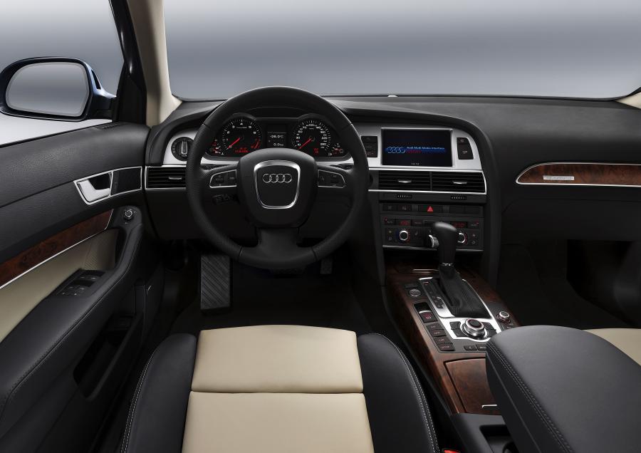 Торпедо Audi A6 2.8 Quattro Avant (4F, C6) 2008 года  (фото 19 из 24)